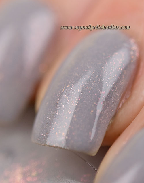 Essence - Grey-t to be here - close up