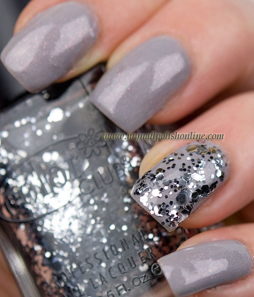 Essence - Grey-t to be Here with accent