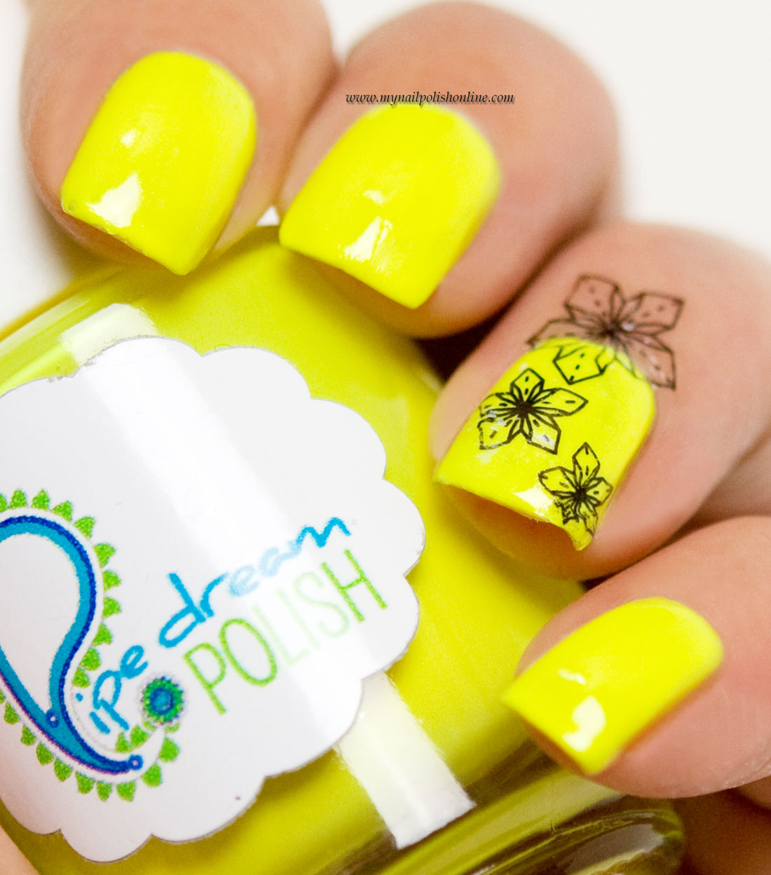 31DC2015 - Day 3 Yellow-Nails