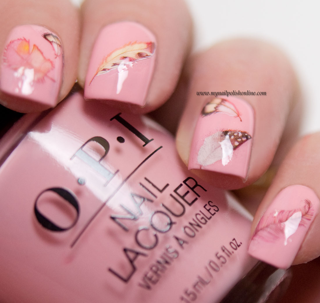 Nail art - feathers on pink