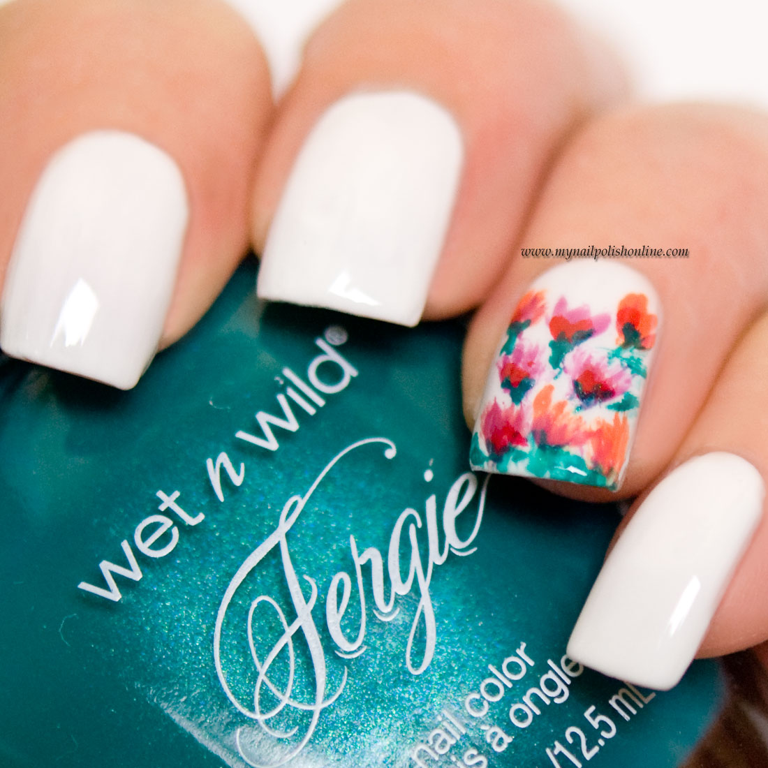 Nail Art - Accent nail with flowers - My Nail Polish Online