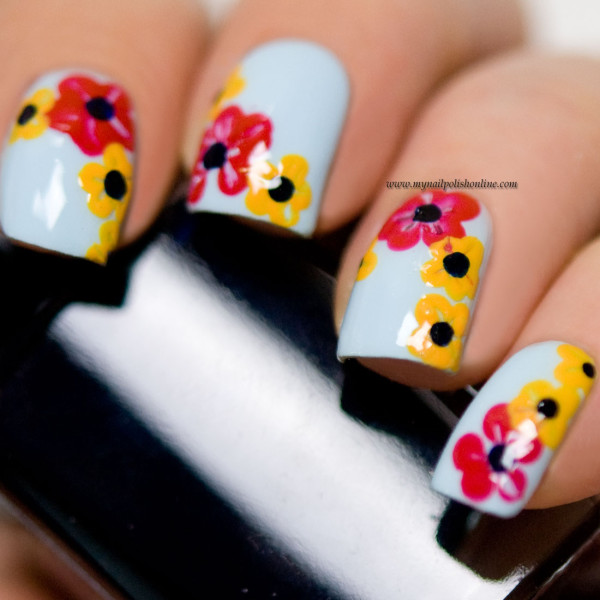 Nail art with flowers - My Nail Polish Online